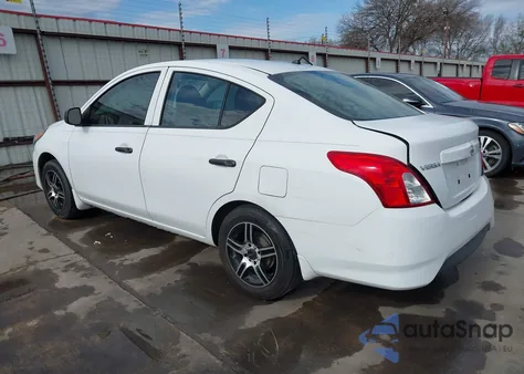 2015 Nissan Versa 1.6 S из США, поврежденный, VIN 3N1CN7AP7FL941382